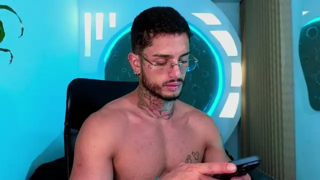 Alanrodgers online show from December 2025 04:34:02 AM