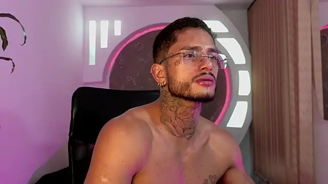 Alanrodgers online show from December 2025 01:02:02 PM