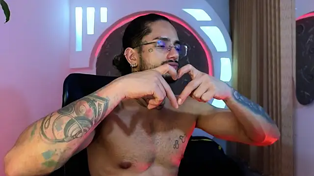 Alanrodgers online show from December 2025 05:23:02 AM