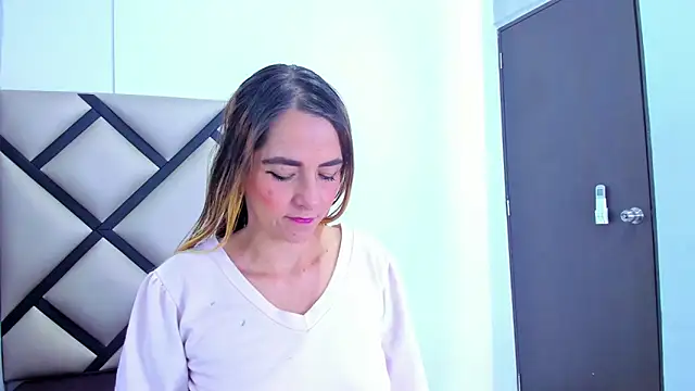 Morgan-82ws online show from April 2026 07:37:02 PM