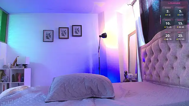 Snapshot of estebanperez_26 chatting on November 2025 01:15:01 PM estebanperez 26 online show from November 2025 01:15:01 PM