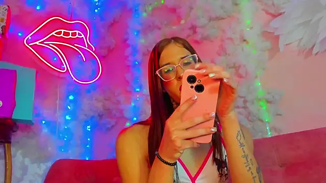 Snapshot of ivy_ary chatting on December 2025 09:15:02 PM ivy ary online show from December 2025 09:15:02 PM