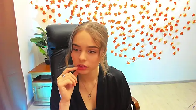 AlicaLOVEalisa777 online show from January 2026 02:13:01 PM