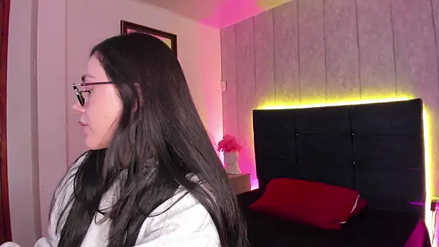 marysofff online show from January 2026 01:03:01 PM