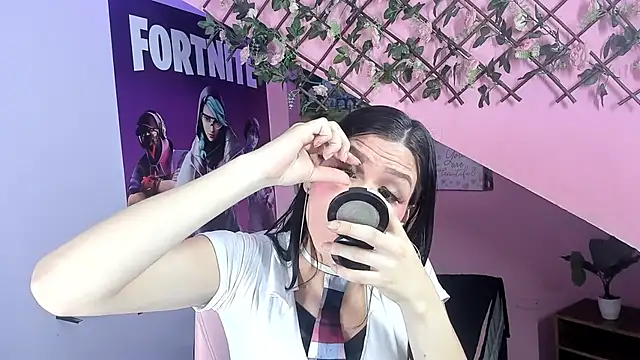 madalia303av online show from November 2025 03:54:01 AM