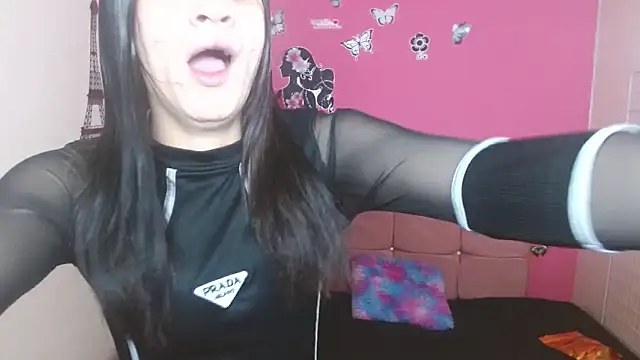 madalia303av online show from November 2025 04:43:02 PM