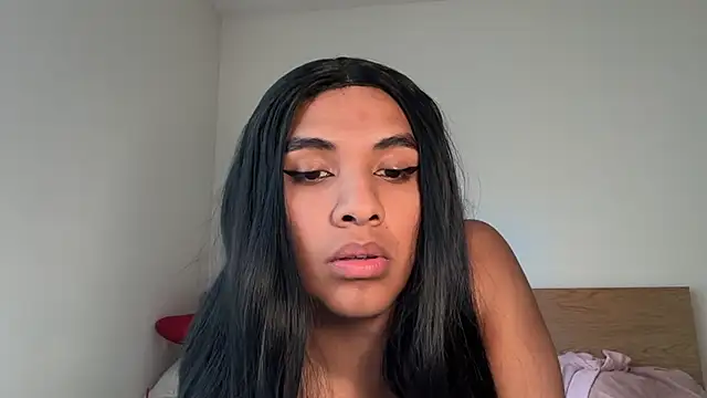 Ashleythelatina online show from November 2025 05:56:01 PM