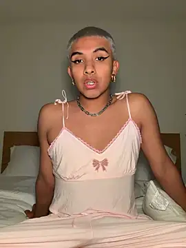 Ashleythelatina online show from March 2026 11:49:02 PM