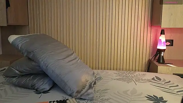 Danmaxwell  online show from February 2026 02:19:02 PM