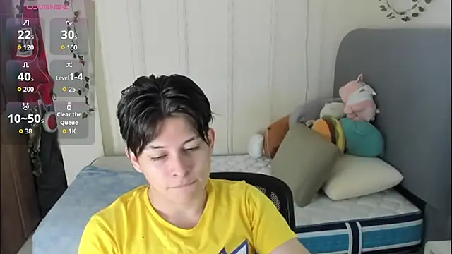 Felix kitty online show from February 2026 06:38:01 PM