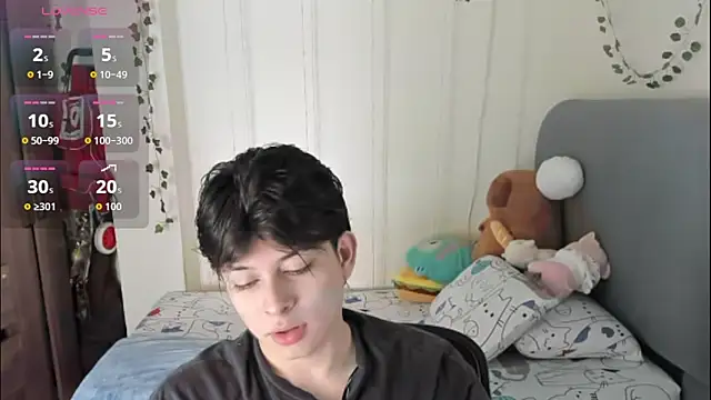 Felix kitty online show from February 2026 06:49:02 PM