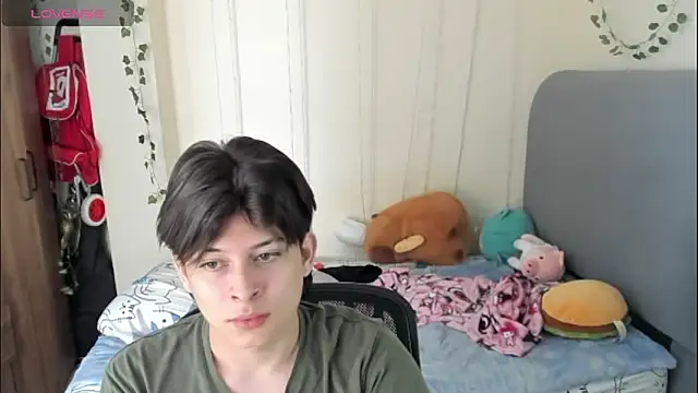 Felix kitty online show from February 2026 07:02:01 PM