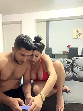 Snapshot of MAX_Jhonnson chatting on November 2025 06:46:02 AM MAX Jhonnson online show from November 2025 06:46:02 AM