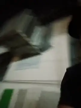 Snapshot of MAX_Jhonnson chatting on December 2025 04:47:01 AM MAX Jhonnson online show from December 2025 04:47:01 AM