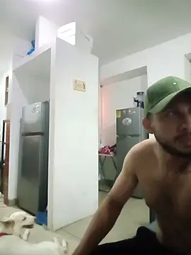 Snapshot of MAX_Jhonnson chatting on November 2025 12:33:02 AM MAX Jhonnson online show from November 2025 12:33:02 AM