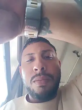 Snapshot of MAX_Jhonnson chatting on November 2025 09:15:02 PM MAX Jhonnson online show from November 2025 09:15:02 PM