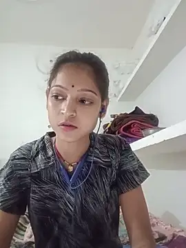 Mohnicute online show from June 2026 05:29:02 PM