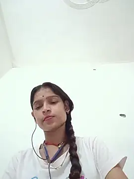 Mohnicute online show from July 2026 06:54:01 PM