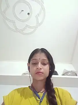 Mohnicute online show from July 2026 05:34:01 PM