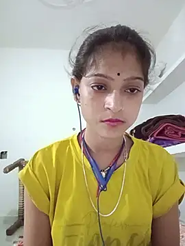 Mohnicute online show from June 2026 06:41:02 PM