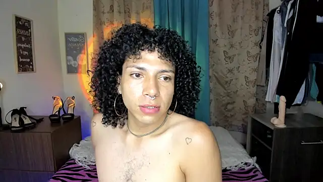 Angel White25 online show from April 2026 11:30:02 PM