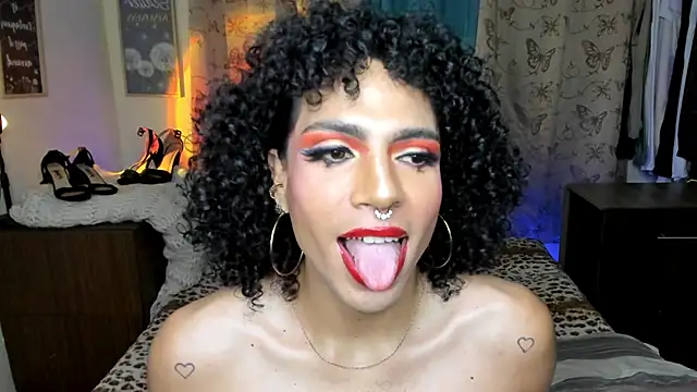 Angel White25 online show from February 2026 11:27:02 PM