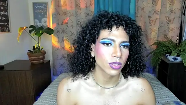 Angel White25 online show from February 2026 09:25:01 PM