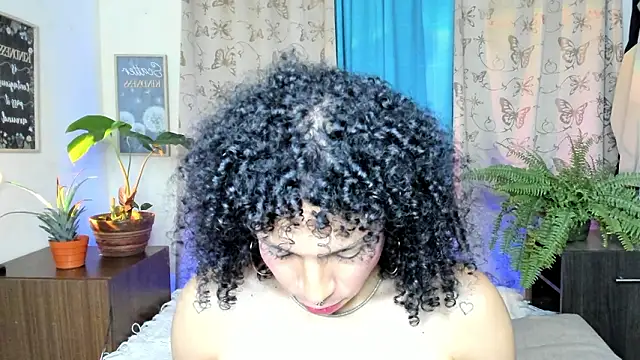 Angel White25 online show from February 2026 11:04:01 PM