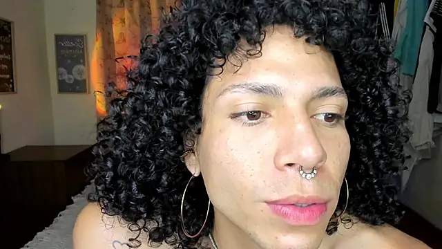 Angel White25 online show from February 2026 07:12:01 PM