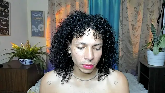 Angel White25 online show from February 2026 09:23:01 PM