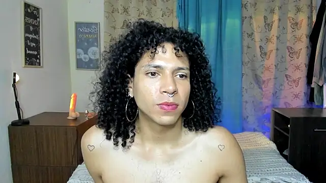 Angel White25 online show from January 2026 12:37:02 AM