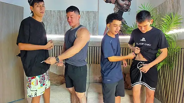 Justingsex1 online show from November 2025 05:28:02 AM