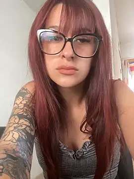 Taurina0105 online show from February 2026 02:19:02 PM