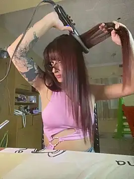 Taurina0105 online show from March 2026 06:33:01 AM