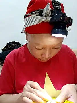 girl-hot2x online show from March 2026 02:19:02 PM