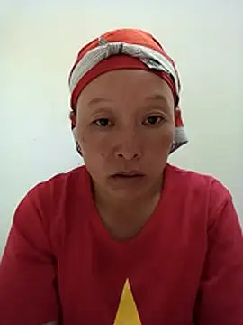 girl-hot2x online show from November 2025 10:37:02 AM