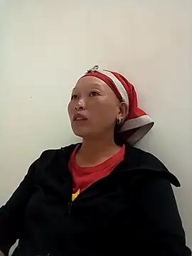 girl-hot2x online show from November 2025 01:11:01 PM