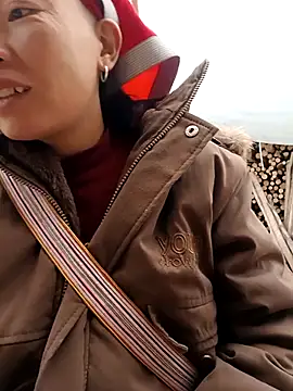 girl-hot2x online show from January 2026 02:28:02 AM