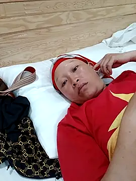 girl-hot2x online show from April 2026 01:34:02 PM