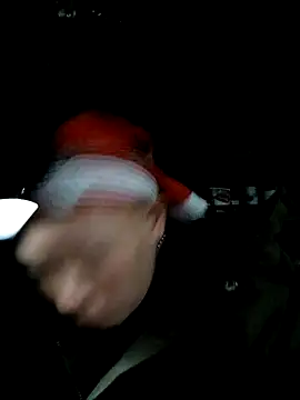 girl-hot2x online show from December 2025 01:37:01 PM