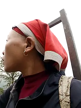 girl-hot2x online show from December 2025 01:11:01 AM