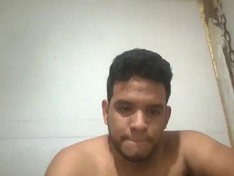 josecamsex27 online show from December 2025 03:29:02 PM