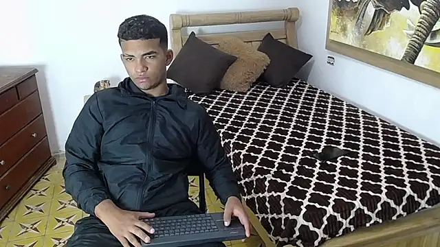 mathews    online show from January 2026 04:27:01 AM