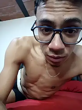 yesua28 online show from April 2026 04:31:01 PM