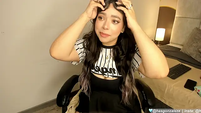 Has gonzalez online show from April 2026 04:15:01 AM