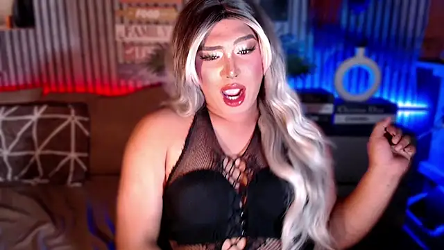 UrGoddess Sofia online show from April 2026 02:20:01 PM