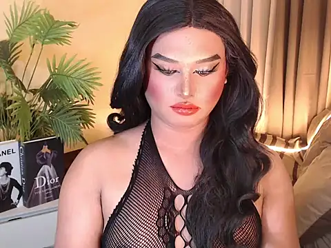 UrGoddess Sofia online show from December 2025 05:01:01 PM