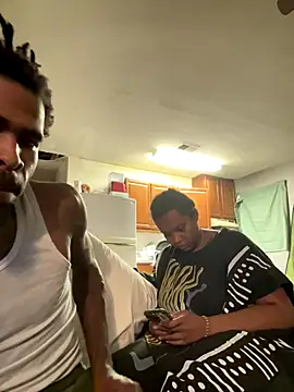 wearefreaks08 online show from November 2025 03:16:01 AM