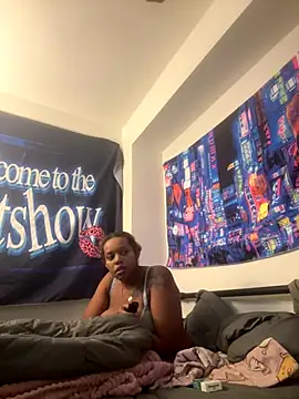 wearefreaks08 online show from December 2025 04:18:02 AM