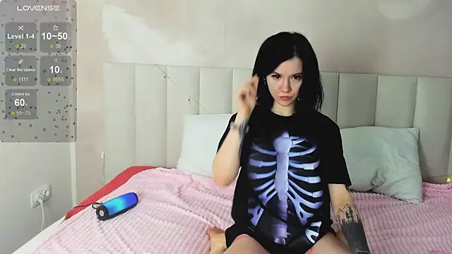 Lina Moony online show from January 2026 08:53:02 AM